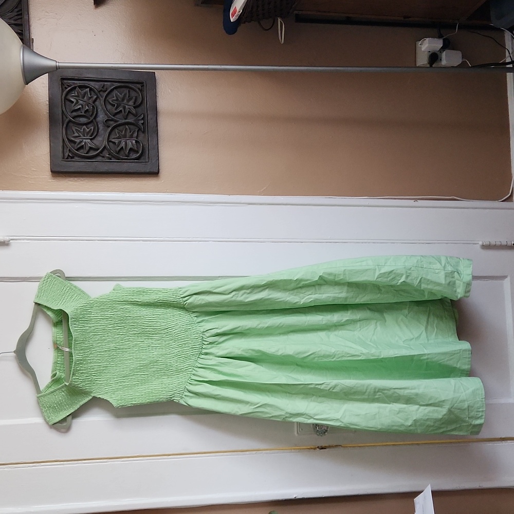 FREE PEOPLE SMOCKED MIDI DRESS MINT GREEN SIZE MEDIUM